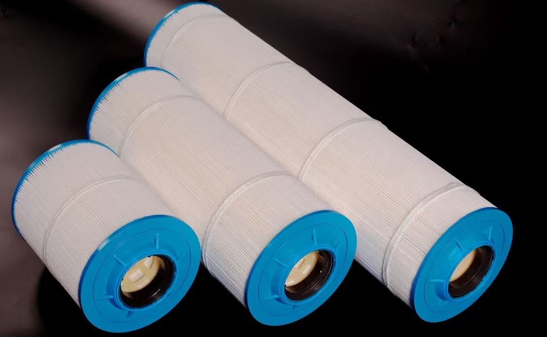 Industrial filter cartridge photograph